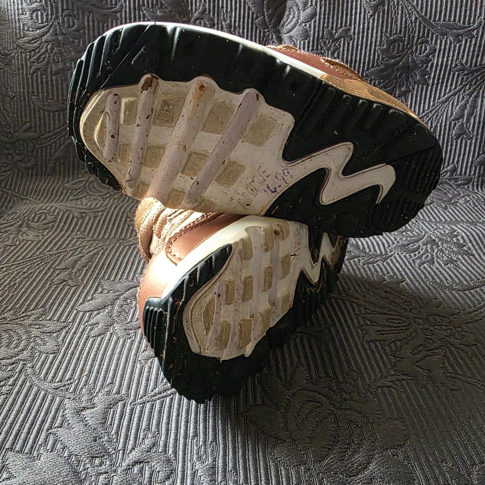 Nike Rose Gold Air Max Sneakers - Picture 3 of 5